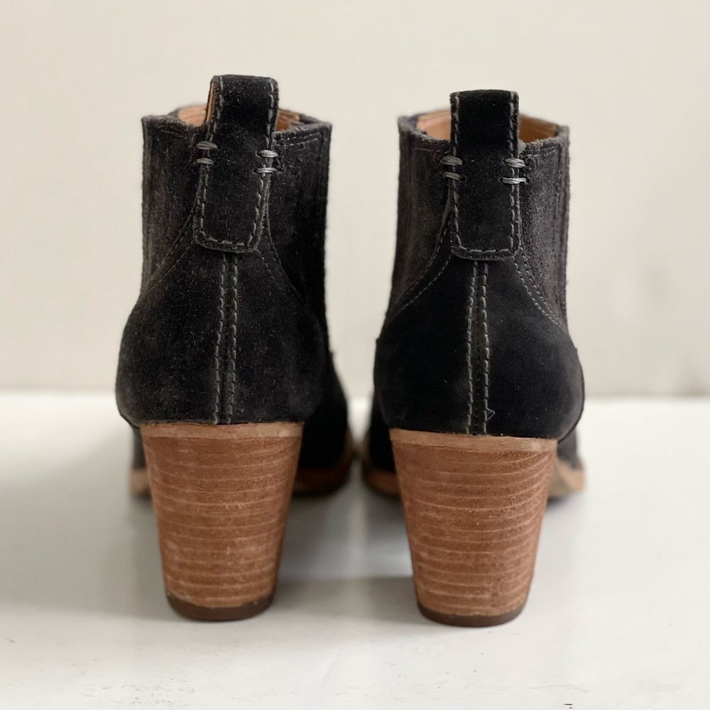 Dolce Vita Jones Suede Booties 8.5 Western Stitched Bohemian Neutral Casual Grey - Picture 5 of 12